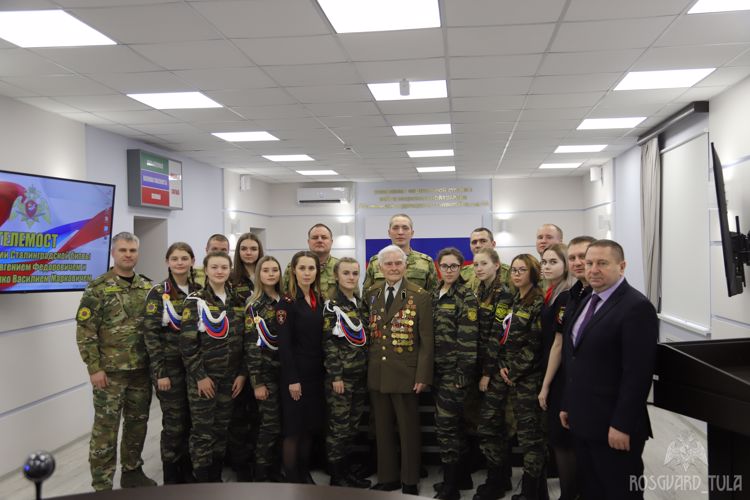 Тульские и Волгоградские росгвардейцы провели телемост с ветеранами Великой Отечественной войны - участниками Сталинградской битвы