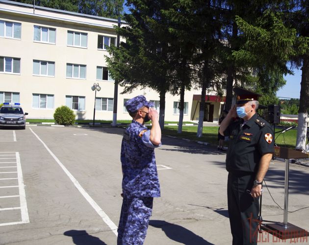 Тульские росгвардейцы получили новые патрульные автомобили