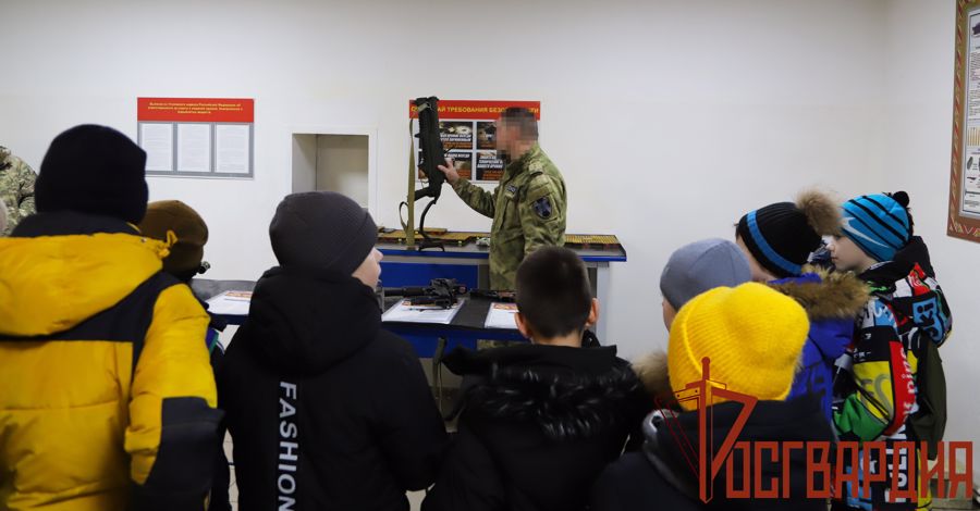 На базе ОМОН Управления Росгвардии по Тульской области состоялся день открытых дверей