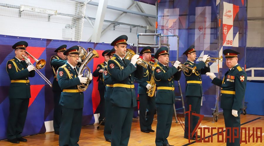 В Туле руководитель регионального управления Росгвардии встретился с родственниками сотрудников, погибших при исполнении служебного долга