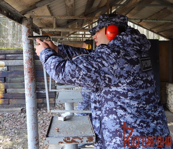 В Туле состоялось Первенство Росгвардии по стрельбе из боевого ручного стрелкового оружия