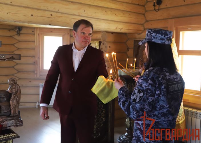 Тульским росгвардейцам доставили частицу Благодатного огня
