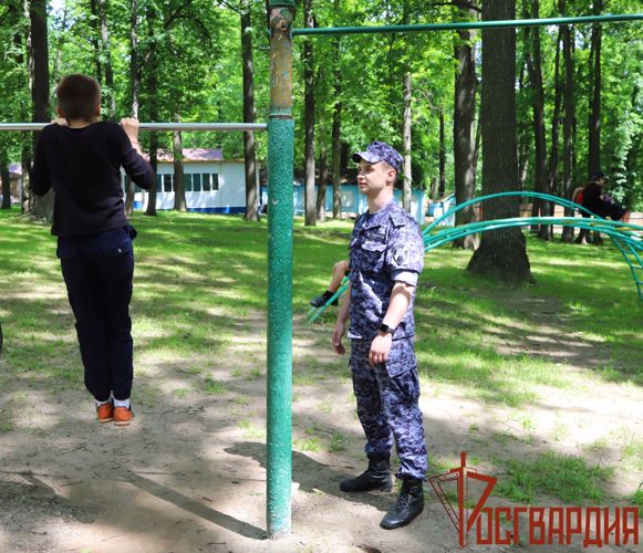Тульские росгвардейцы присоединились ко всероссийскому ведомственному проекту «Каникулы с Росгвардией» 