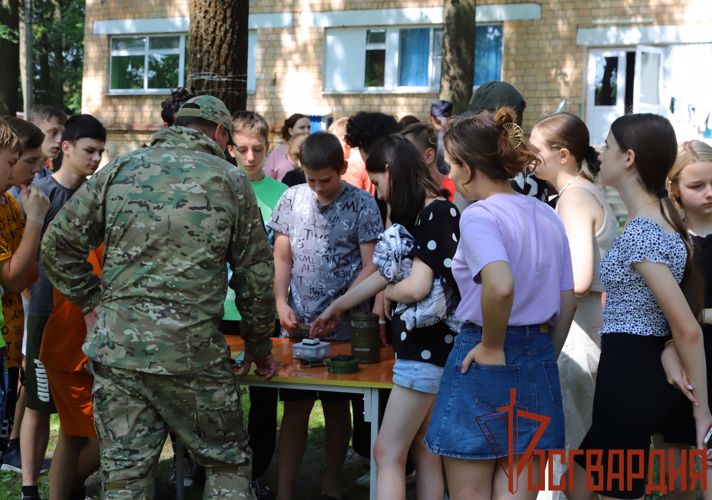 Всероссийская ведомственная акция «Каникулы с Росгвардией» проходит в Туле