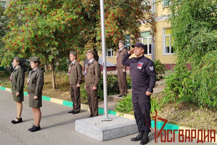 Тульские росгвардейцы провели уроки мужества, посвященные Дню солидарности в борьбе с терроризмом