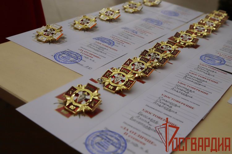 Тульские росгвардейцы приняли торжественную клятву у кадет учебного центра имени Героя России лейтенанта Евгения Рындина