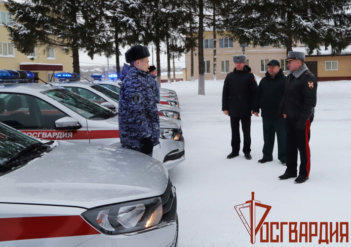 Новые служебные автомобили получили подразделения вневедомственной охраны Росгвардии в Туле