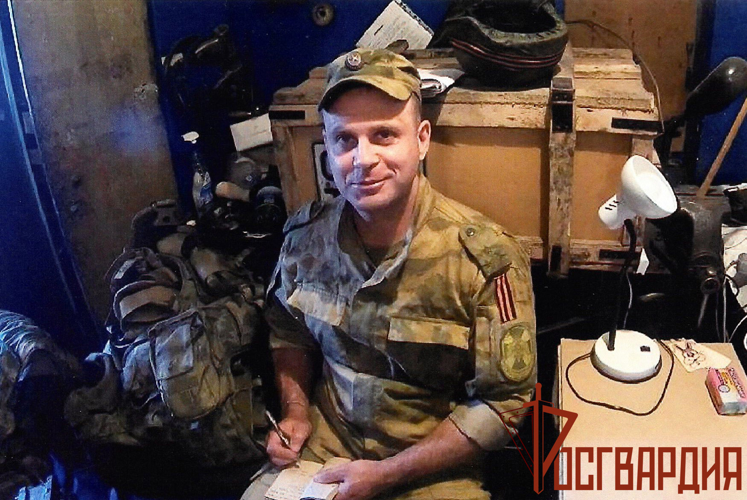 В Росгвардии почтили память военных журналистов ведомства