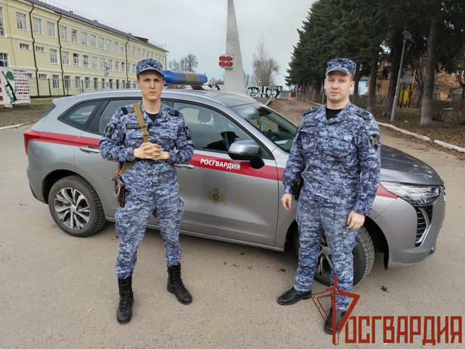 В Тульской области сотрудники Росгвардии задержали нетрезвого водителя