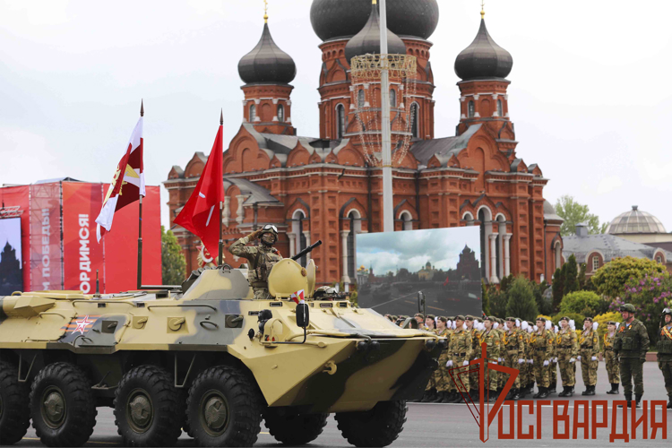Сотрудники и военнослужащие Управления Росгвардии по Тульской области приняли участие в Параде Победы