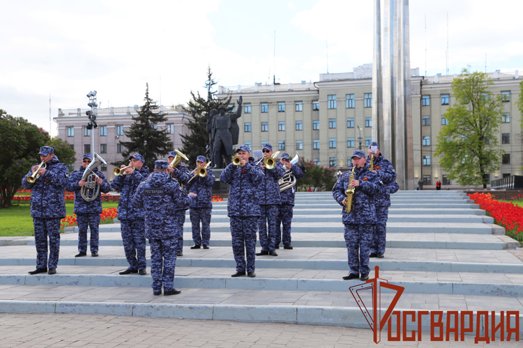 Тульские росгвардейцы присоединились ко Всероссийской акции «Георгиевская ленточка» (Видео)