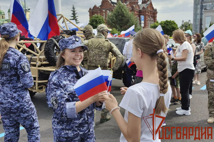 Тульские Росгвардейцы приняли участие в праздничных мероприятиях в честь Дня России