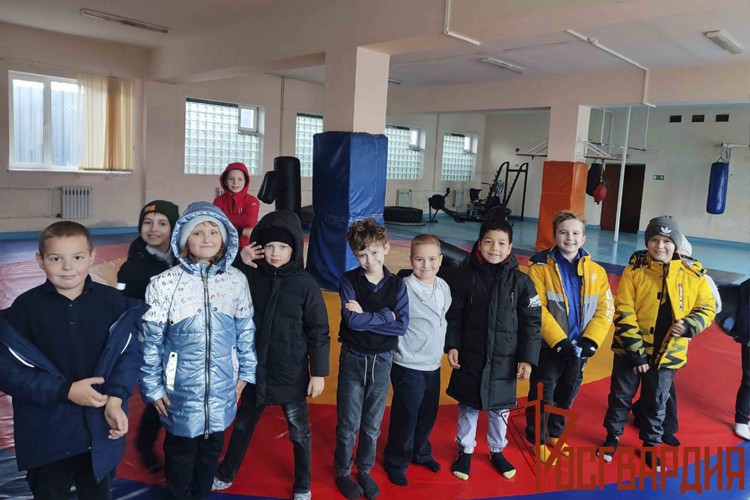 Росгвардейцы провели «День открытых дверей» для тульских школьников
