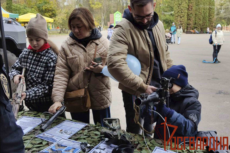 Тульские росгвардейцы приняли участие в праздничных мероприятиях ко Дню отца