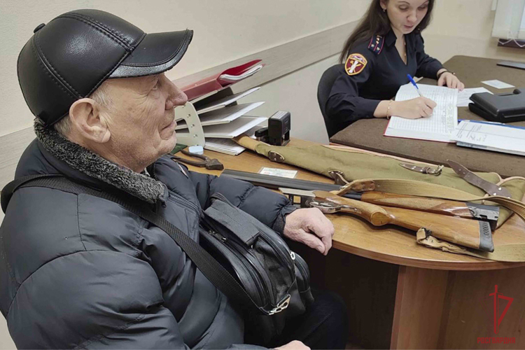 Подразделения государственного контроля и лицензионно-разрешительной работы Росгвардии отмечают профессиональный праздник