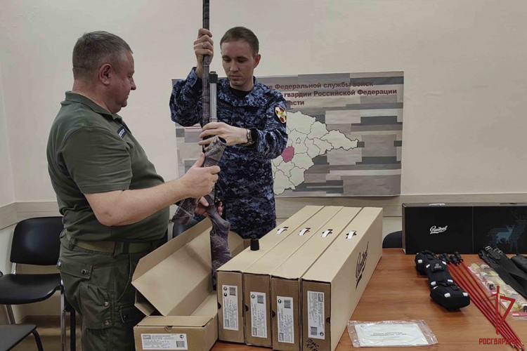 Подразделения государственного контроля и лицензионно-разрешительной работы Росгвардии отмечают профессиональный праздник