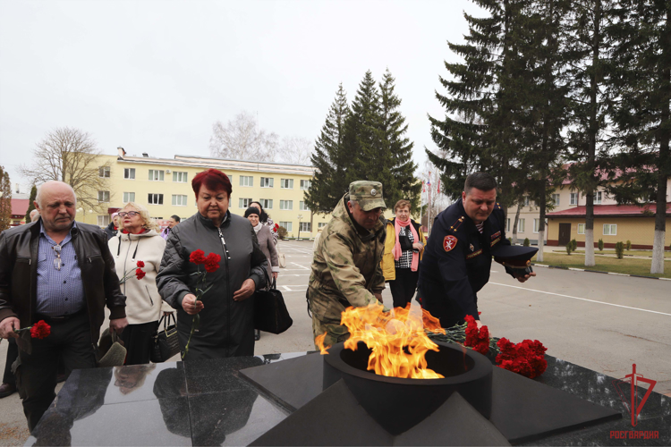 Тульские росгвардейцы почтили память товарищей, погибших при выполнении служебных обязанностей