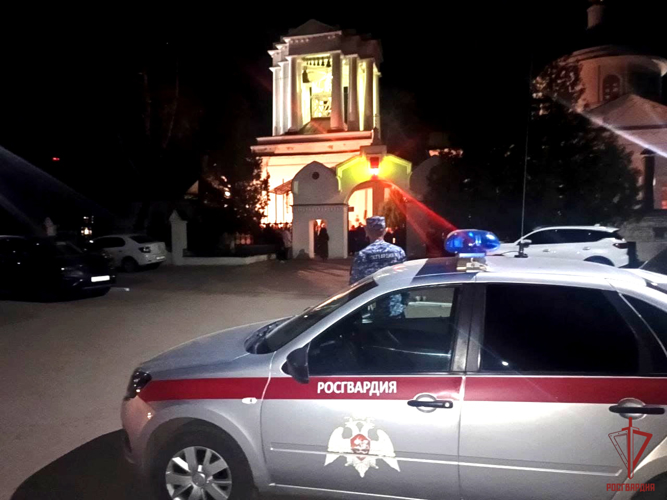 Тульские росгвардейцы обеспечили безопасность граждан в праздник Пасхи