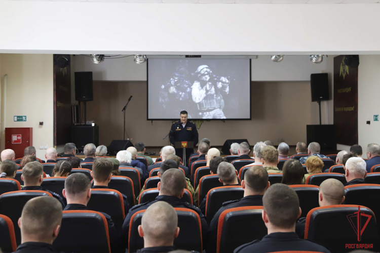 В Туле прошло торжественное мероприятие, посвященное дням создания региональных ОМОН и СОБР