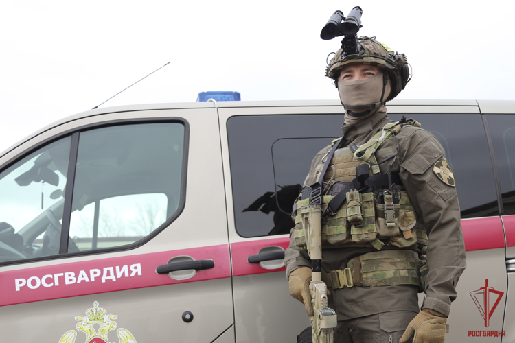 При содействии спецназа Росгвардии задержан подозреваемый в наркоторговле в Тульской области (видео)