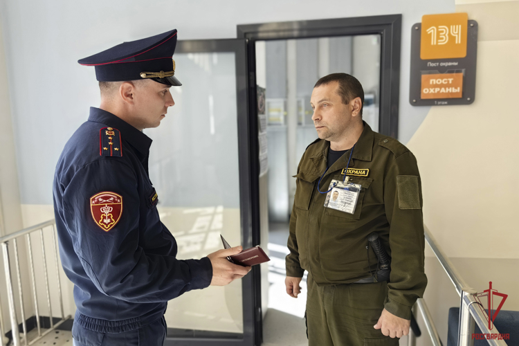 Сотрудники Росгвардии приняли участие во всероссийских антитеррористических учениях в Туле