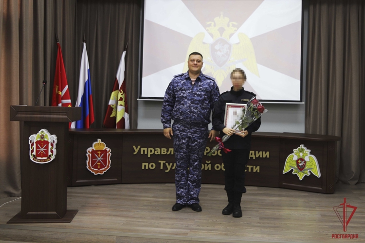 Сотрудники СОБР Управления Росгвардии по Тульской области отмечают профессиональный праздник 
