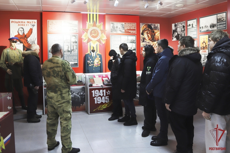 СОБР «Буран» Росгвардии провел день открытых дверей в Туле