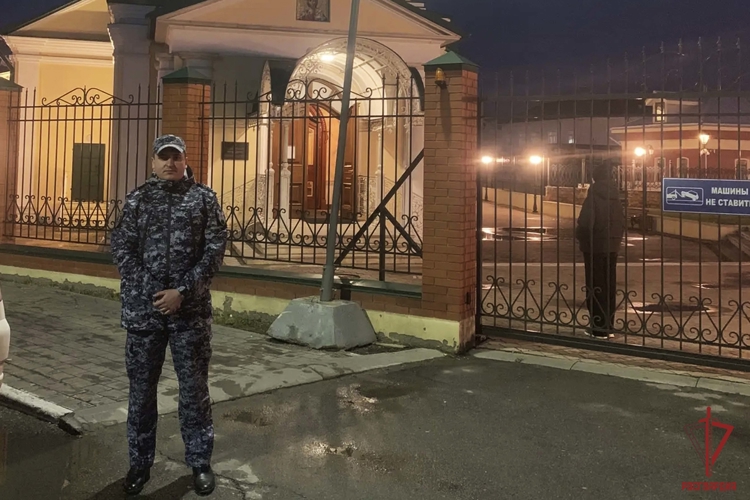 Росгвардейцы обеспечили безопасность во время празднования Пасхи в Туле