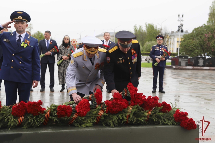 Росгвардейцы приняли участие в Параде Победы в Туле