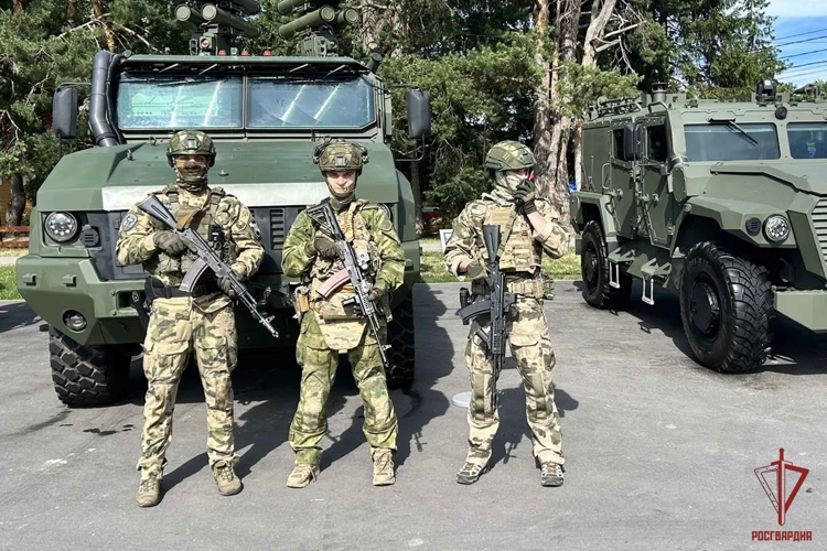Росгвардия обеспечила безопасность на XIV Международном молодежном промышленном Форуме в Тульской области