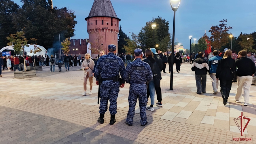 Росгвардия обеспечила безопасность на праздновании Дня города в Туле