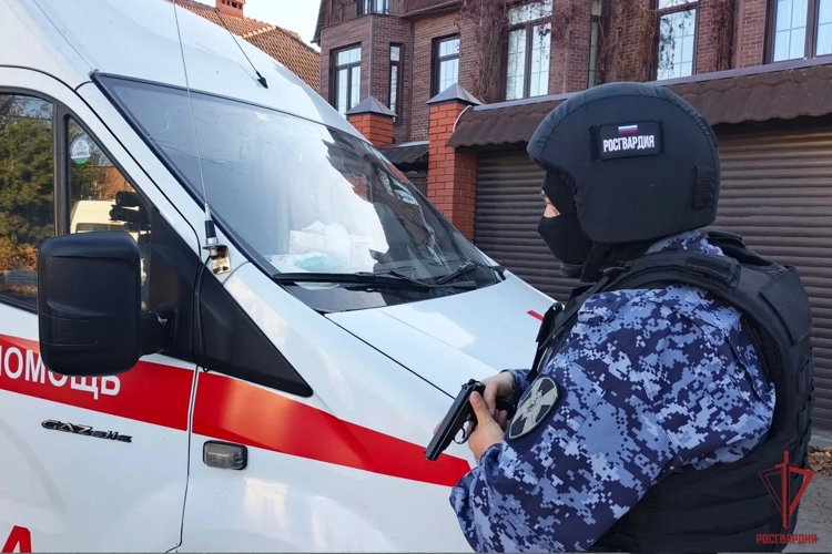 Тульские росгвардейцы провели тактико-специальную тренировку с участием бригады скорой помощи