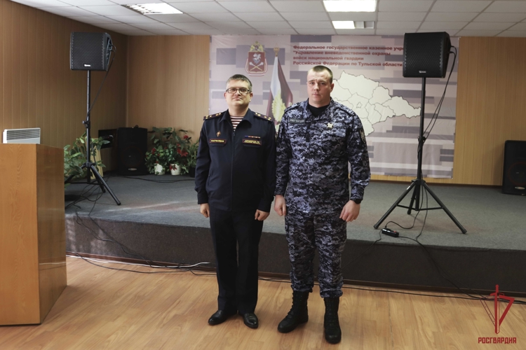 В Туле состоялось награждение сотрудников вневедомственной охраны Росгвардии в честь 74-й годовщины службы